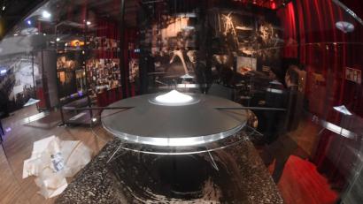 Bild: Felix Hörhager
Ein Modell des Raumschiffes Orion.