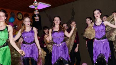 Bild: hme
„Red.LOUH.ded“ präsentieren sich als Meisterinnen von Tanz und Choreografie