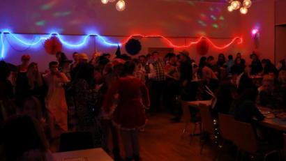 Bild: njn
Super-Stimmung im großen Saal der Kolpinghauses