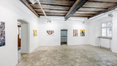 Bild: Marcus Rebmann/exb
„Habitat“ heißt die 100. Sonderausstellung im Luftmuseum, die sich sehr großer Besucherresonanz erfreut und auch in Capriccio im Bayerischen Fernsehen besprochen wurde.
