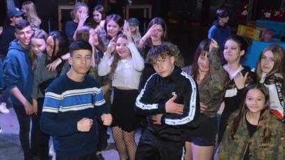 Bild: Kunz
Hauptsache cool: Der Teenie-Fasching der SpVgg SV Weiden.
