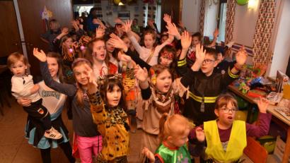 Bild: dob
Da war mächtig was geboten im FC Sportheim: Beim "Hulapalu" gibt es kein Halten mehr.