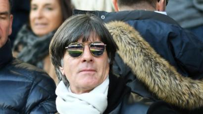 Bild: Patrick Seeger
Bundestrainer Joachim Löw treibt den Umbruch im Nationalteam voran.