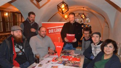 Bild: Kunz
Märchenonkel Ali Zant liest aus "Rotkäppchen und der böse Wolf".