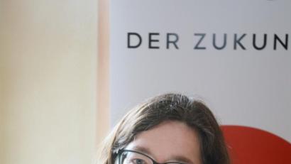 Bild: Gabi Schönberger
Anna Forstner, stellvertretende Bezirksvorsitzende und Mitglied im Landesvorstand der Gewerkschaft Erziehung und Wissenschaft (GEW) Bayern.