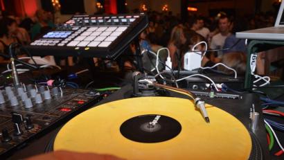 Archivbild: Petra Hartl
„Amberg tanzt“ am Samstag, 9. März 2019, in acht Clubs und Kneipen in der Stadt.