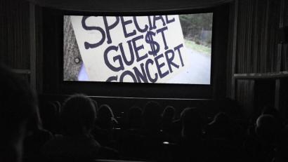 Bild: Petra Hartl
Film-Premiere: Roadmovie über Amberger Band Special Gue$t