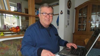 Bild: ubb
Sprudelt bei Werner Robl die Fantasie, ist er nicht mehr zu bremsen. Dann klappern die Tasten des Laptops nur so und flugs sind in einer halben Stunde vier Romanseiten fertig.