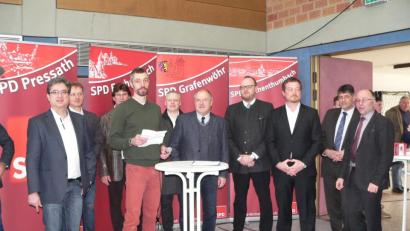 Bild: rn
Bei der Eröffnung der Ausbildungsmesse wird deutlich, diese wird von den politisch Verantwortlichen in der Region gerne unterstützt.