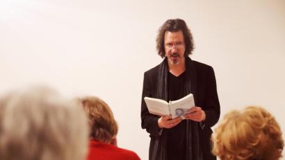 Bild: exb
Über den Theologen Friedrich Schleiermacher sprach Pfarrer Arne Langbein beim 20. Wackersdorf-Treff im Saal der Friedenskirche.