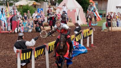 Bild: tr
Viel geboten war im Festjahr "675 Jahre Stadtrechte Bärnau". Aus dem Marktspektaculum haben die Vereine schon 30.000 Euro erhalten. Jetzt gibt es für die Beteiligten nochmal 10.000 Euro.