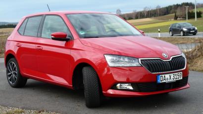 Bild: bz
Mit einem Facelift überbrückt der Skoda Fabia die zwei Jahre, bis der Nachfolger auf die Straßen rollt.