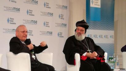 Bild: Alexander Pausch
Der chaldäische Kardinal Louis Sako (links) und der syrisch-orthodoxe Patriarch Moran Mor Ignatius Aphrem II. sprechen über die Zukunft der Christen im Nahen Osten.