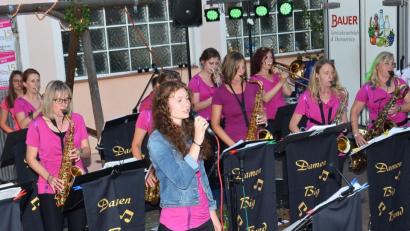 Archivbild: fjo
Die "Damen-Big-Band" lädt als außergewöhnliches Ensemble zum sagenhaften Starkbierfest ein.