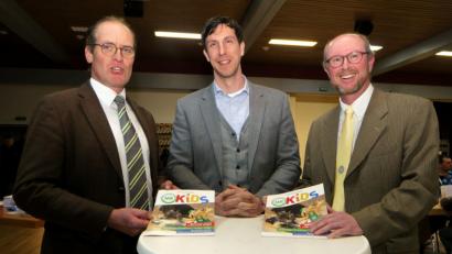 Bild: Hirsch
Carl Graf zu Eltz, Philipp Schönbach und Christian Weiß (von links) sprachen bei der Mitgliederversammlung des Maschinenrings.