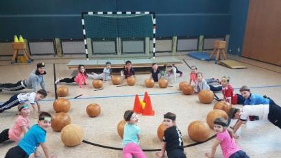 Bild: ak
Beim Kinderturnen steht der Spaß an der Bewegung im Vordergrund.