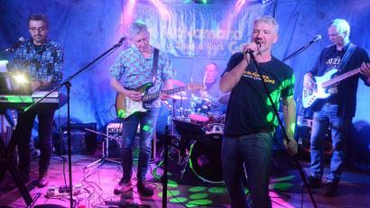 Bild: Kunz
John McNamara mit Gang auf der Bühne.