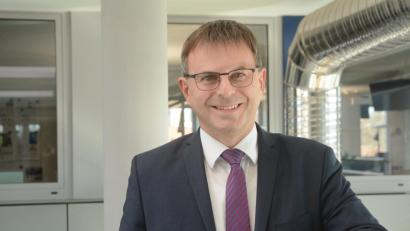 Bild: Gabi Schönberger
Hubert Reil wird neuer Rektor in Vohenstrauß, der größten Mittelschule im Landkreis Neustadt/WN.