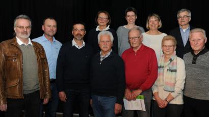 Bild: gf
Diese Mitglieder gehören seit 40, 50, 60 oder 70 Jahren zum Deutschen Alpenverein.