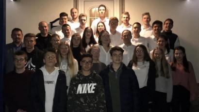 Bild: bgm
Richtig rund läuft es bei der KLJB Störnstein. Die neuen ersten Vorsitzenden Stella Schwarz und Fabio Förster können sich auf ein eingespieltes Team verlassen.