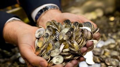 Symbolbild: Sven Hoppe/dpa
Die Kolpingsfamilie gräbt nach Geld, um gemeinnützige Einrichtungen zu unterstützen.