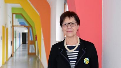 Bild: Beate-Josefine Luber
Schön bunt ist es im Sozialpädiatrischen Zentrum am Klinikum. Die leitende Ärztin Dr. Susanne Rinnert wurde zur Chefärztin befördert.