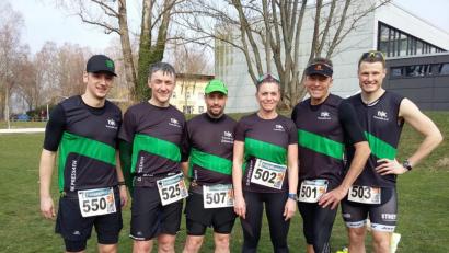 Bild: wat
Die Läufer der DJK freuen sich über gute Ergebnisse beim 22. Frühjahrslauf in Weiden.