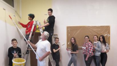 Bild: jzk
Im Großen und Ganzen war Malermeister Herbert Huber recht zufrieden mit seinen „Lehrlingen“ in der Mittelschule Kemnath.