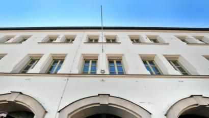 Bild: Petra Hartl
Im Amberger Stadtrat stelle Gewerbebau-Geschäftsführer Karlheinz Brandelik die Frage: "Ist es unter diesen Umständen realistisch und nachhaltig, am Ziel 4000 Quadratmeter zusätzliche Einzelhandelsfläche in der Altstadt' festzuhalten?"