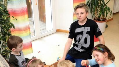 Bild: njn
Lukas Diesenbacher schnupperte in den Alltag des Regenbogen-Kindergartens.