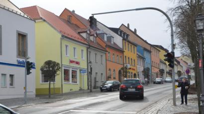 Bild: dob
Die Ampelanlage am Marktplatz ist defekt und fällt 2 bis 3 Wochen aus.