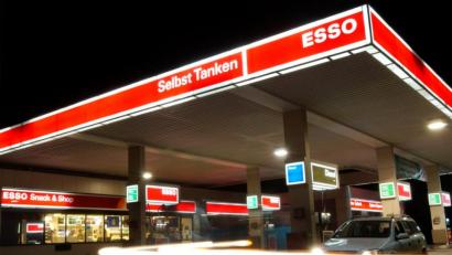 Bild: Frank May/dpa
Esso will bald auch Burger anbieten