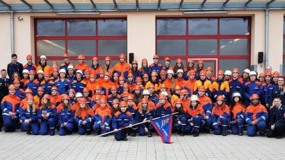 Bild: exb
Die Jugendfeuerwehren aus dem Landkreis Schwandorf haben sich in Österreich wacker geschlagen.