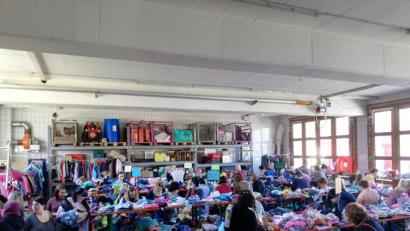 Bild: ens
Der Kinderbasar der Feuerwehr Moosbach war gut besucht.