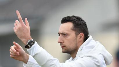 Bild: A. Schwarzmeier
Pfreimds Trainer Tobias Bernklau konnte nicht glauben, dass die SpVgg in den letzten 30 Minuten vier Gegentore kassierte.