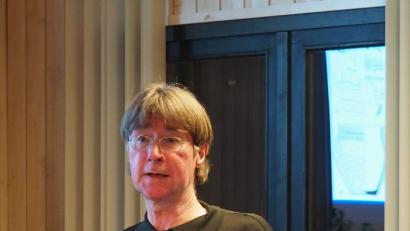 Bild: Bühner
Privatdozent Dr. Hans Losert, Lehrbeauftragter an der Universität Bamberg, referiert über die Slawen in der Oberpfalz
