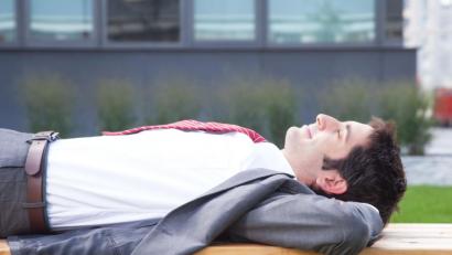 Bild:  Daniel Ernst – stock.adobe.com
Gelassenheit kann man tatsächlich lernen.