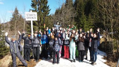 Bild: exb
Die Sechst- und Siebtklässler der Mittelschule genießen die tage im Bayerischen Wald.
