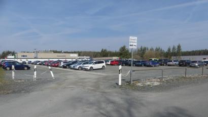 Bild: rn
Der Novem-Parkplatz an der Gossenstraße wird ausgebaut und damit Platz für 200 Stellplätze (bisher 150) geschaffen.