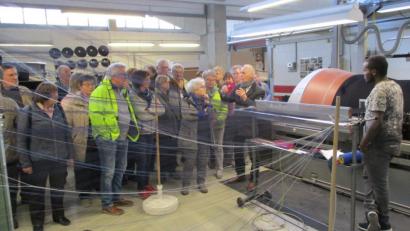 Bild: bra
Die Tuchfabrik Mehler ist der älteste Tuchhersteller Deutschlands und konnte sich mit Nischenprodukten am Markt etablieren. Der Erfolg des Familienbetriebes basiert auch auf dem sozialen Miteinander.