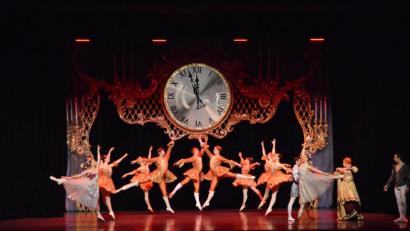Bild: kge
Das Russische Staatsballett begeistert Groß und Klein im Amberger Congress Centrum.