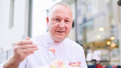 Bild: Uwe Anspach
Dario Fontanella hat das Spaghetti-Eis erfunden.