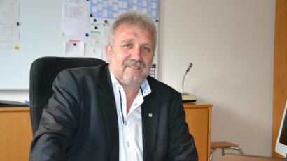 Bild: as
Wilhelm Trisl hat die Mittelschule Tirschenreuth in den vergangenen 34 Jahren entscheidend mitgestaltet.