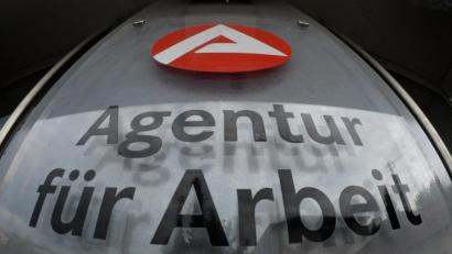 Bild: dpa/Felix Kästle
Immer mehr Lehrstellen, immer weniger Bewerber: Die Diskrepanz im Landkreis wird immer größer.