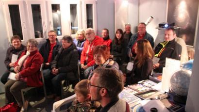Bild: den
Blick in den Vortragsraum der Sternwarte vor der Präsentation zum Jupiter