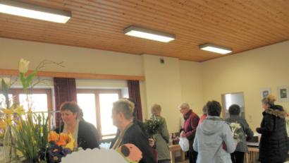 Bild: tu
Ausschnitt aus dem Osterbasar des Katholischen Frauenbundes.