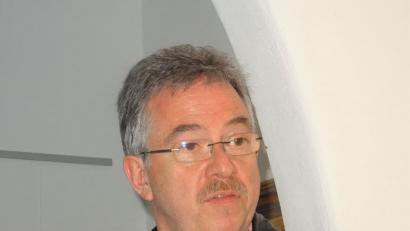 Bild: tu
Professor Dr. Ronny Rößler bei seinem Vortrag im Pleysteiner Stadtmuseum.