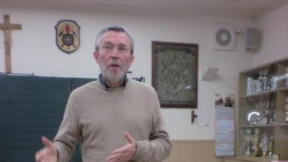 Bild: exb
Bernhard Suttner bei seinem Vortrag.