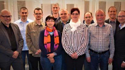 Bild: Kunz
Der neue Vorstand der CSU Lerchenfeld (von links): Matthias Rösch, Manfred Neubauer, Florian Urbanik, Laura Zetzl, Oliver Höllerer, Wolfgang Pausch, Ulrike Höllerer, Ingo Kraus, Dieter Hahn, Stefan Fuchs und Peter Gach.