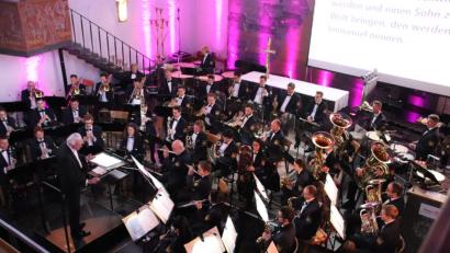 Bild: cog
Das Polizeiorchester Bayern malte mit bewegenden Klängen die Lebensgeschichte Jesu.